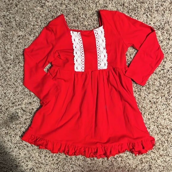 Girls size 5T (120) matching set red long sleeve top and grey striped pants - Picture 2 of 4